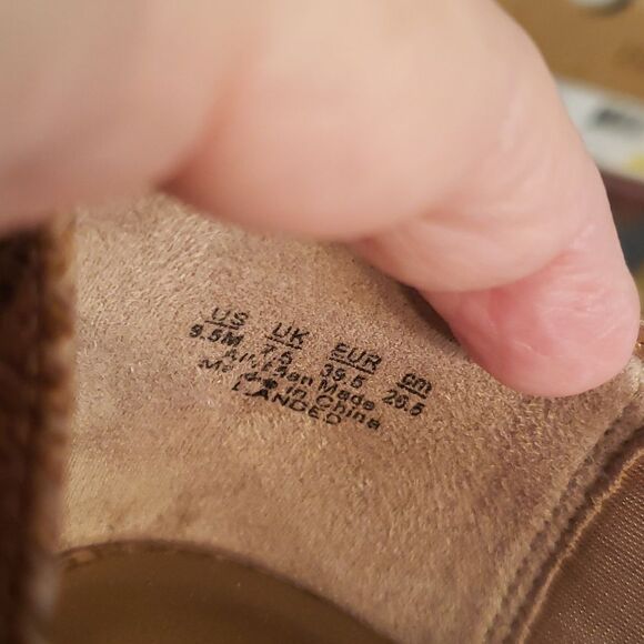 Life Stride Landeo Tan Brown Snakeskin Pattern Comfort Flex Wedges Sz 9.5 - Picture 9 of 10